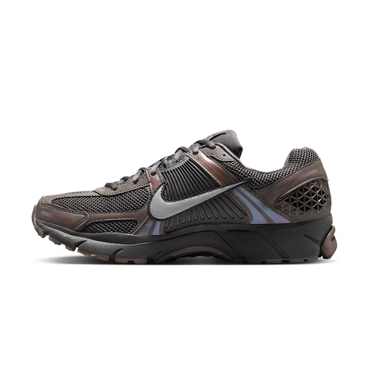 Everyday Shoes Zoom Vomero 5 'Cave Stone Multi Colour'