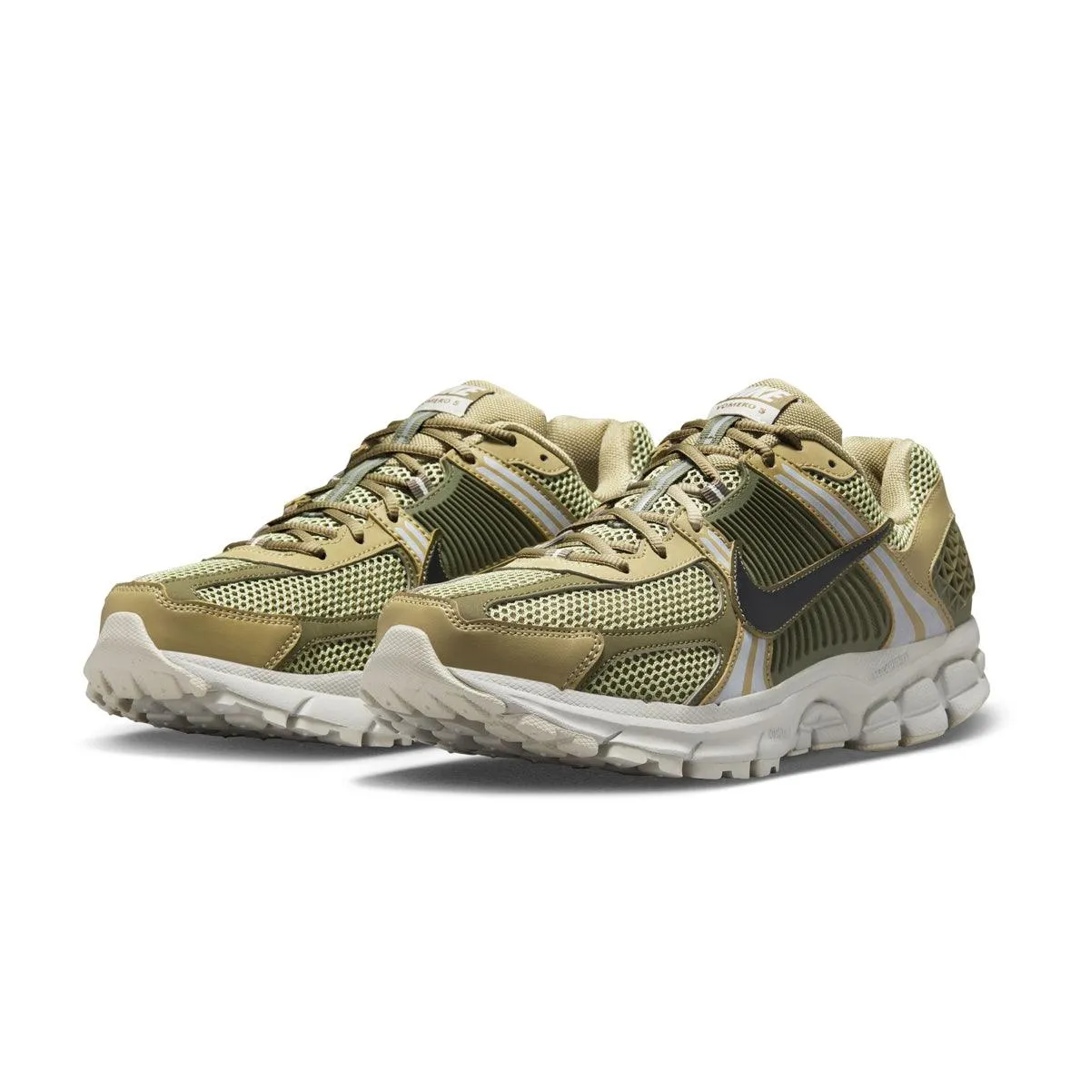 Multi Density Foam Layering neutral support Zoom Vomero 5 ??Neutral Olive??