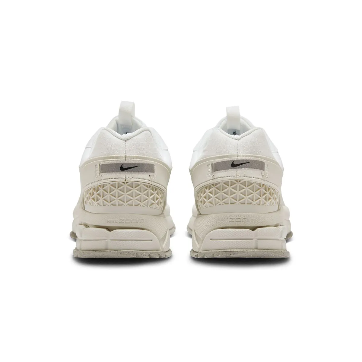 Street Wear Active Wear Zoom Vomero Roam 'Summit White'