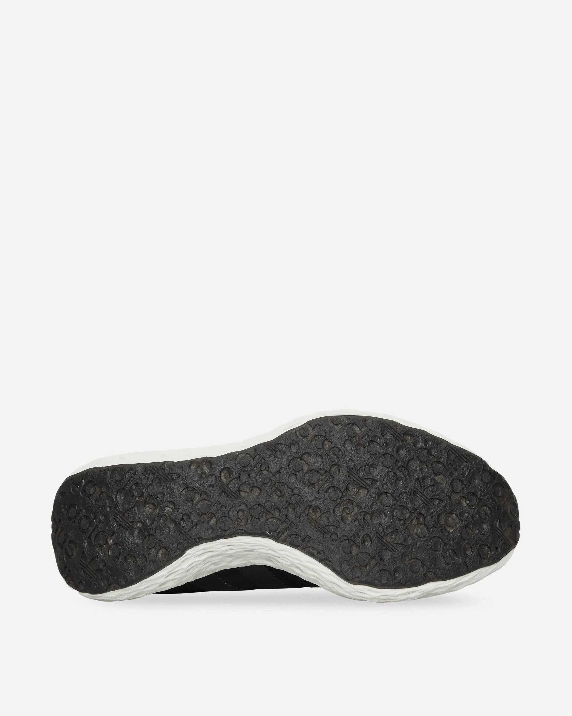 Athletic Fit Zponge Sneakers Core Black / Matte Silver