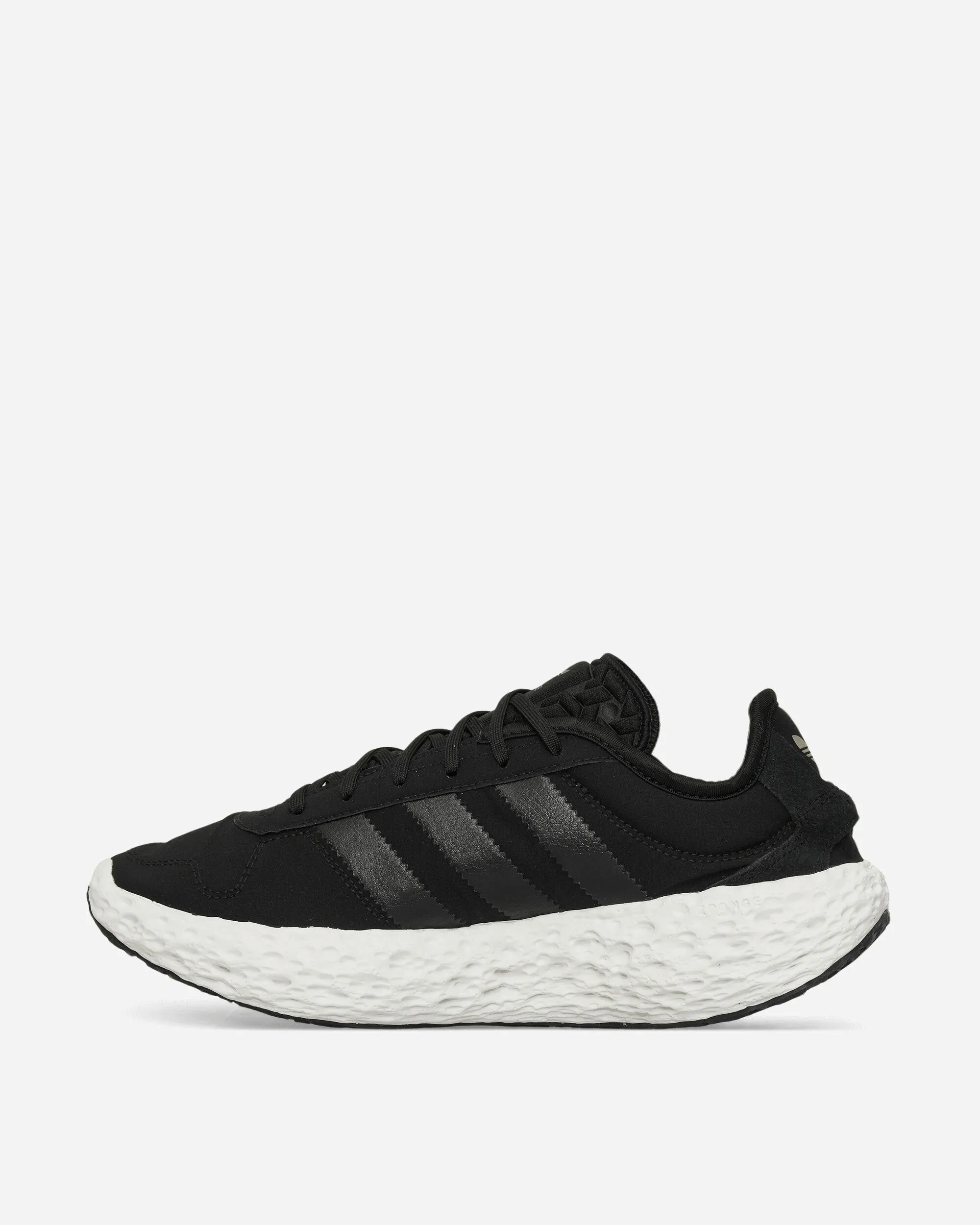 Daylong Use Zponge Sneakers Core Black / Matte Silver
